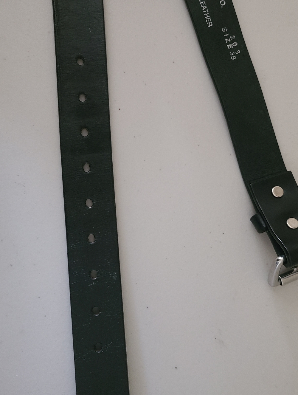 c.c. filson genuine bridle leather belt black made in USA size 38 - Picture 3 of 5